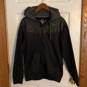 Black and great zip front Therma- fit Nike hoodie sz small